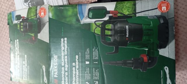 Bomba de agua sumergible Parkside PETPK 400 A1