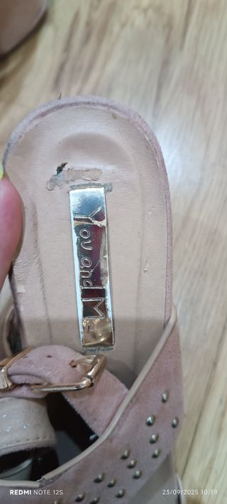 Sandalias tacón amarillo40
Sandalias tacón rosa41