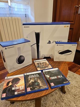 Consola Sony PS5 Slim Blanca y Negra