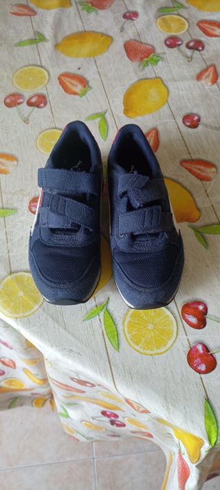 Tenis Puma Azul Marino Talla 30- 31
