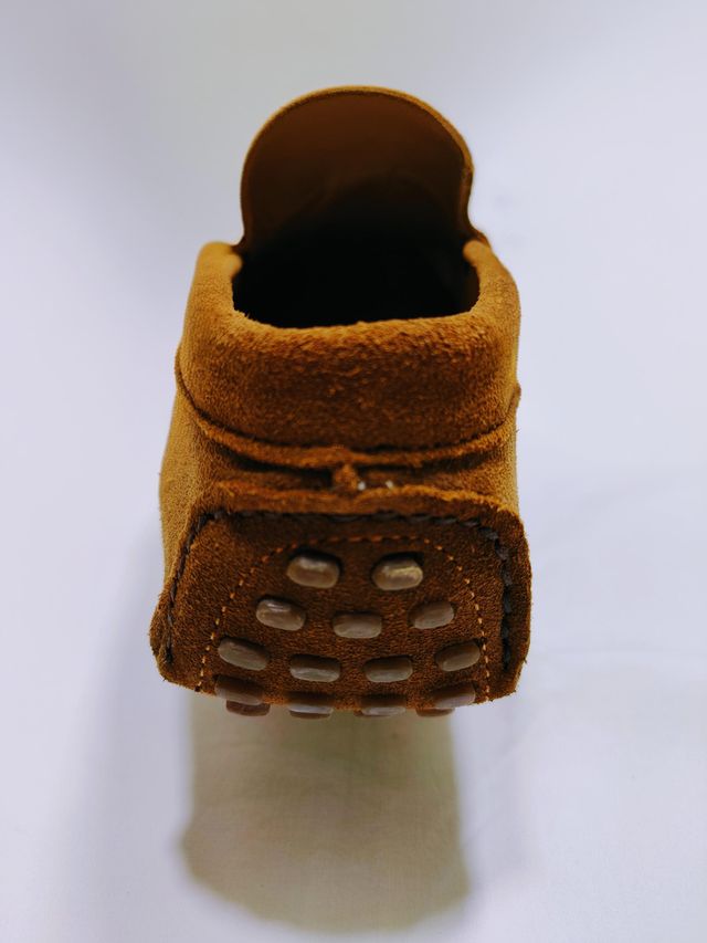 Mocasines Adolfo Domínguez piel cosidos a mano