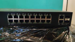 Switch Cisco SG200-18 Inteligente