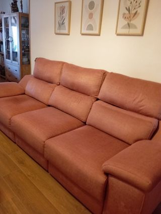 Sofá modular rosa en tela