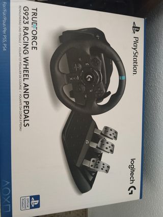Volante Logitech G923 TRUE FORCE PS5/PS4 Y PC.