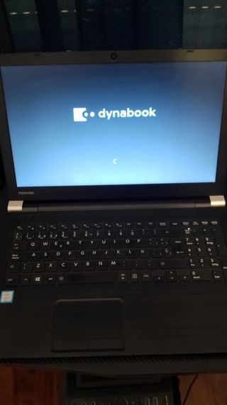 Portátil Toshiba 15.6 i5 8250U