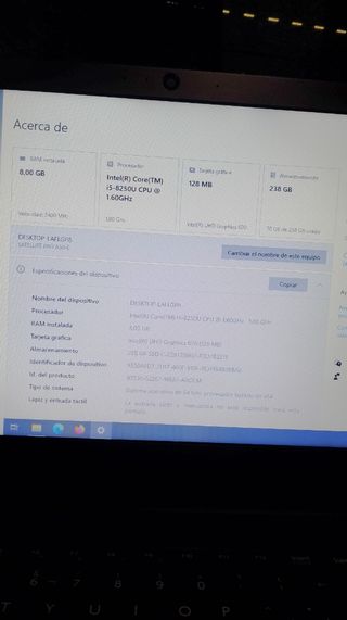 Portátil Toshiba 15.6 i5 8250U
