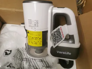 Aspirapolvere senza filo. Scopa elettrica