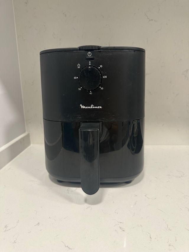 Freidora de aire Moulinex Easy Fry negra