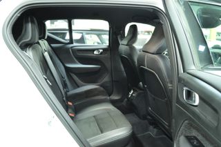 Volvo XC40 2.0 B4 RDESIGN AWD -2021