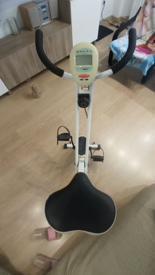 Bicicleta Estática BH Tecnovita Plegable