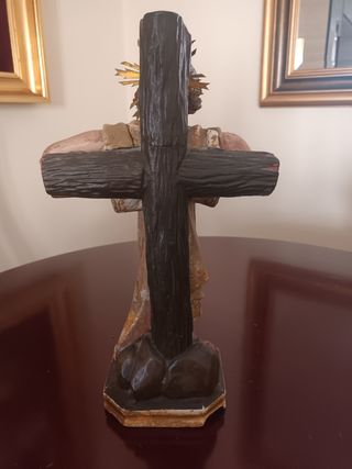 Niño en la Cruz Olot