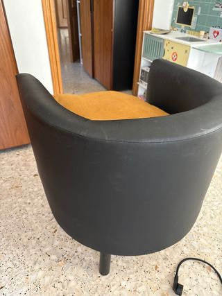 Sillón Ikea Negro Piel Sintética
