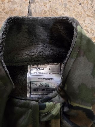 Chaqueta estampado militar