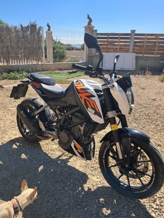 KTM Duke 125