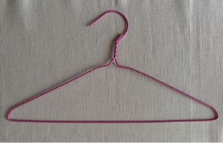 Pack 8 Perchas metálicas rosas