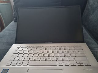 Ordenador portátil Asus VivoBook 14 X420U