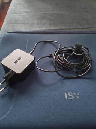 Ordenador portátil Asus VivoBook 14 X420U