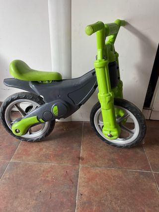 Bicicleta sin pedales Feber