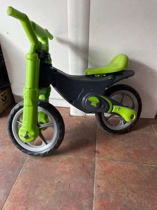 Bicicleta sin pedales Feber