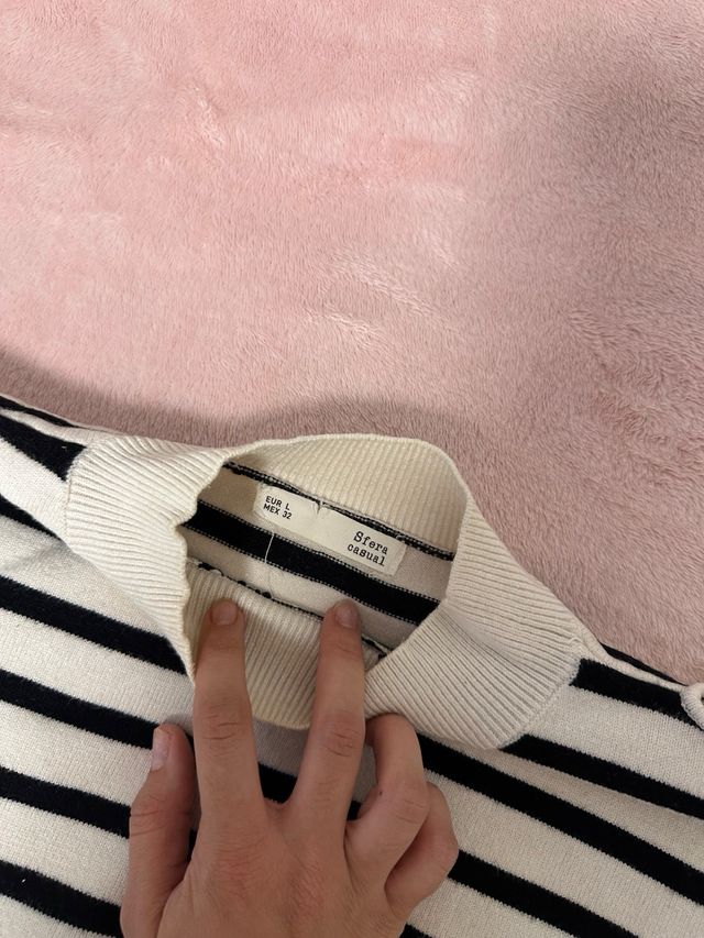 Jersey de rayas blanco y negro