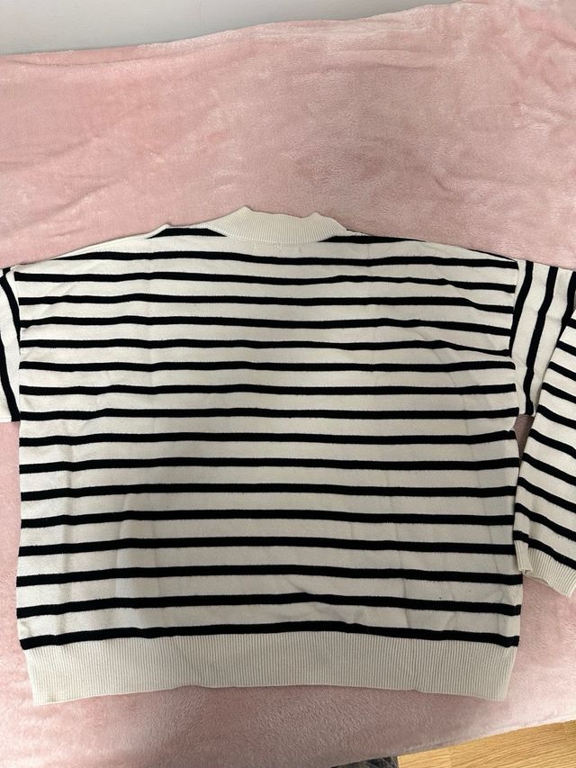 Jersey de rayas blanco y negro