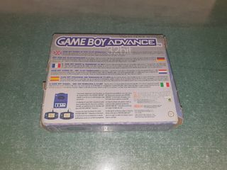 Game Boy Advance con Caja