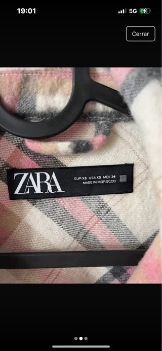 Cazadora Zara cuadros beige y rosa