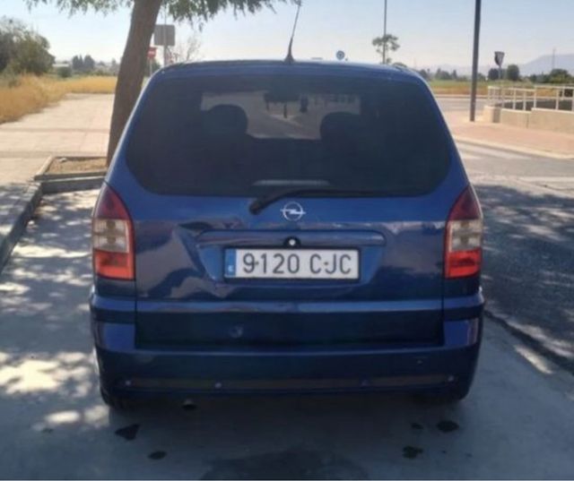 Opel Zafira 2003