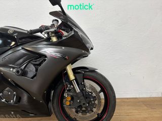 YAMAHA YZF R6 DELTA BOX III (A)
