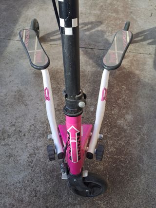 Patinete de 3 ruedas (patinete de caderas)