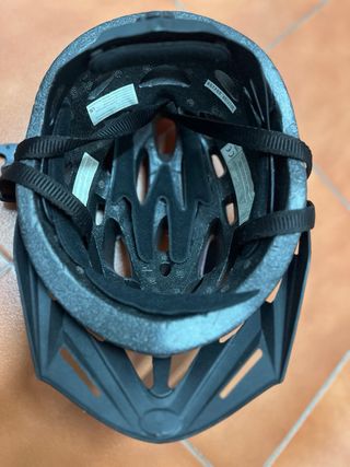 Casco B-PRO bicicleta patinete rosa y negro