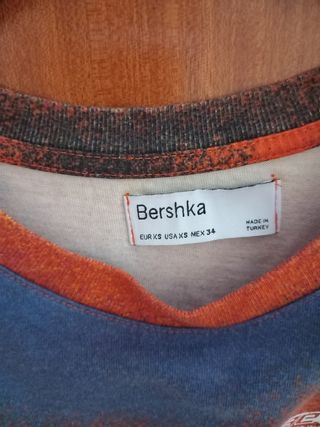 Camiseta Bershka multicolor Talla XS