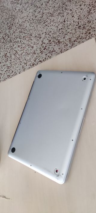 MacBook Pro 13 Finales 2009 Plata