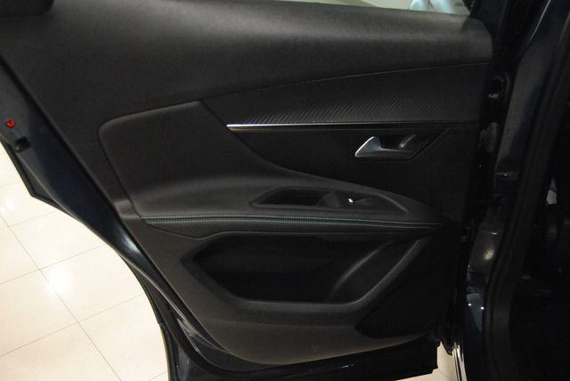 Peugeot 3008 GASOLINA 130 6V ALLURE PACK 2024
