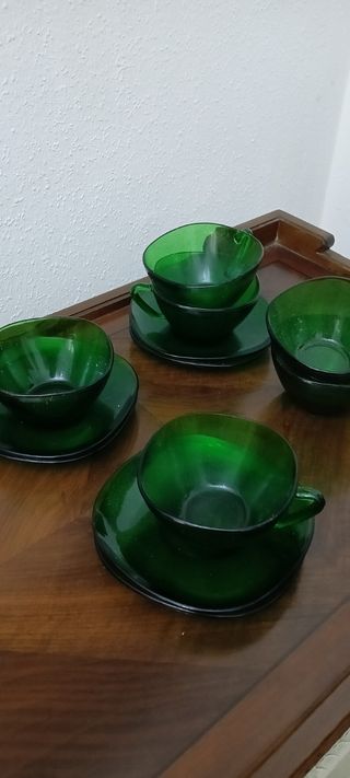 Juego 6 tazas y 6 platos café Duralex verde crista