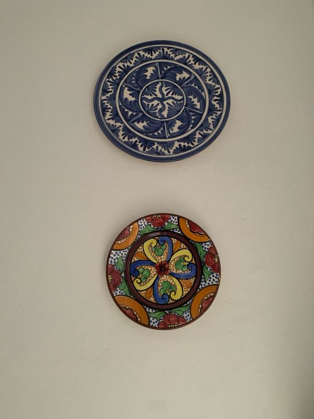 Platos de cerámica decorativos