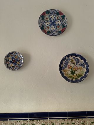 Piatti decorativi in ceramica