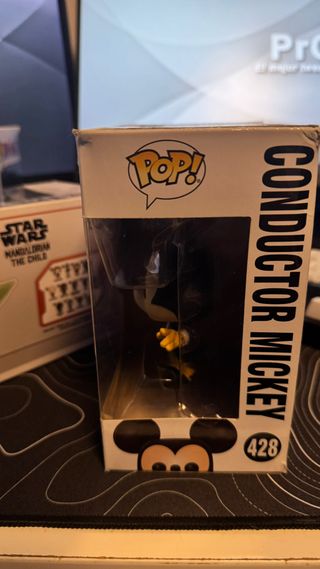 Funko Pop! Conductor Mickey 