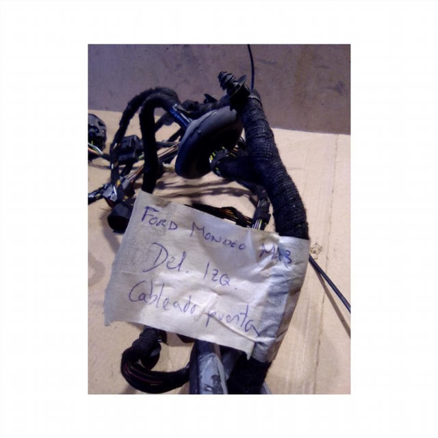 Puerta delantera izquierda Ford Mondeo II