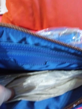 Bolso Desigual azul con corazón y símbolo de la pa