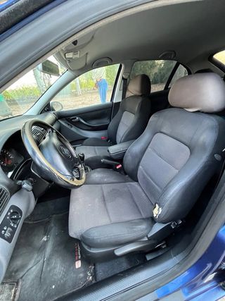 SEAT Leon 2002