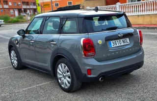 MINI Countryman Cooper SE ALL4 136