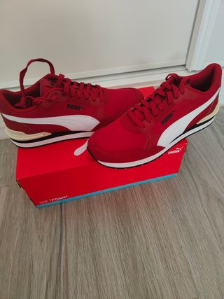 Zapatillas Puma ST Runner v4 NL Rojas. A estrenar 