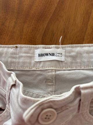 Pantalón cargo campana beige