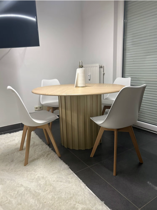 Mesa Comedor Redonda Estilo Nórdico