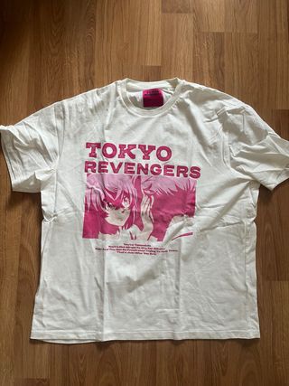 Camiseta Tokyo Revengers Blanca  Bershka XL