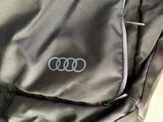 Bolsa de Viaje Audi Negra y Gris