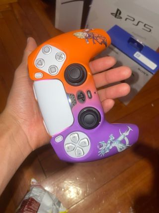 PS5 Nueva + 2 Mandos + 2 Juegos