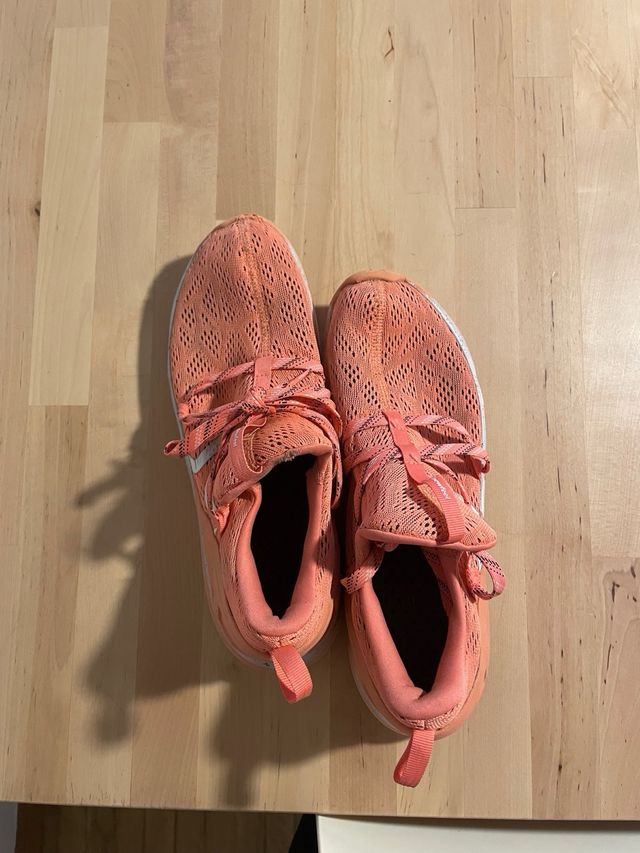 Zapatillas deportivas naranjas