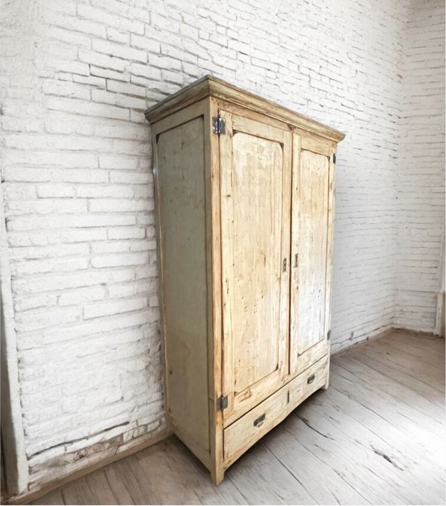 Armario antiguo madera restaurado finales XIX